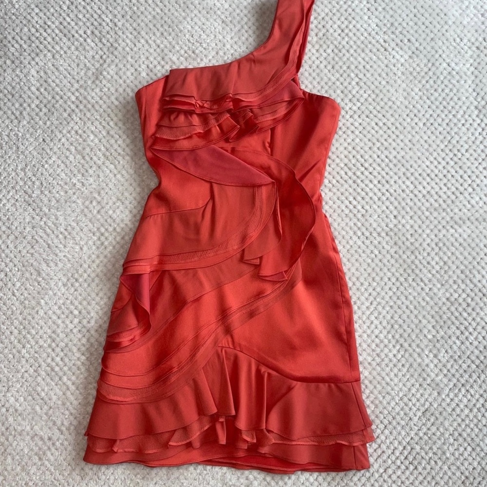 BCBG Max Azria Jonesy One Shoulder Ruffled Mini Dress In
Coral Size 0